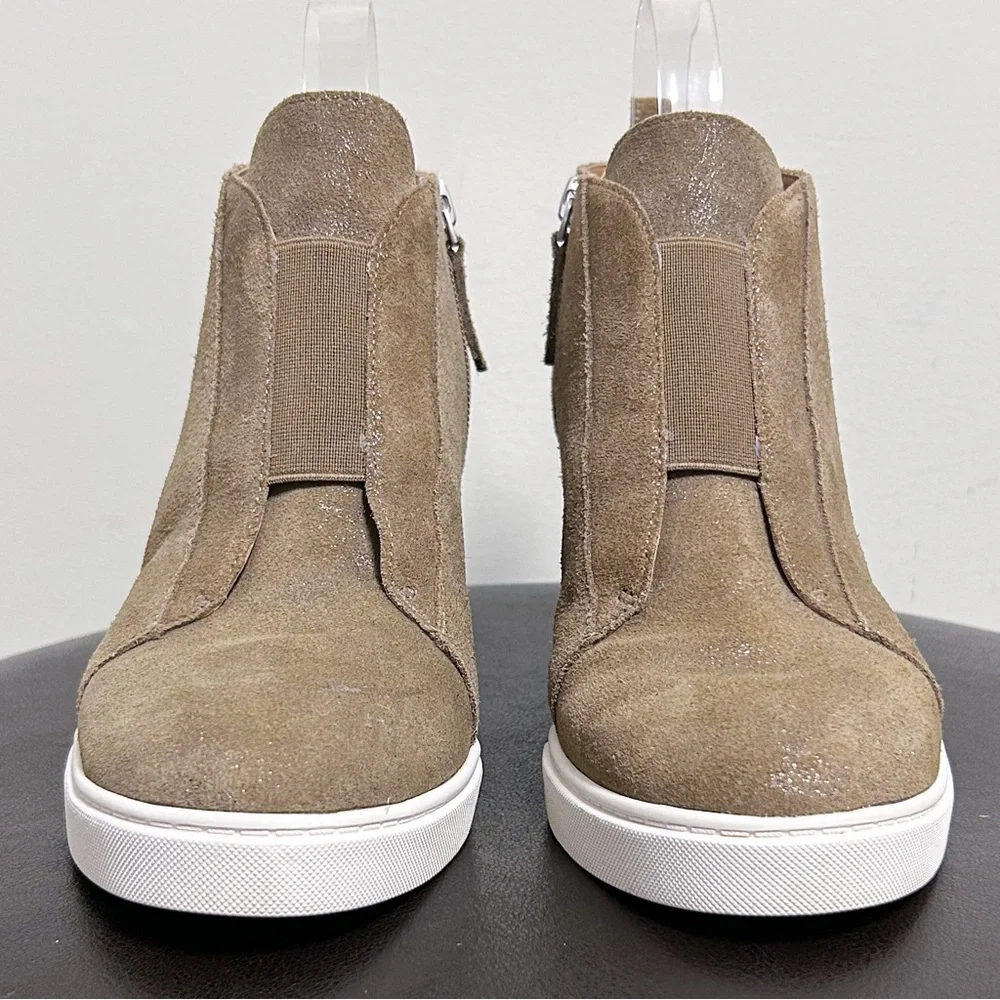 Linea Paolo Taupe Metallic Glitter Wedge Bootie Suede Leather Shoes 9M 9 M